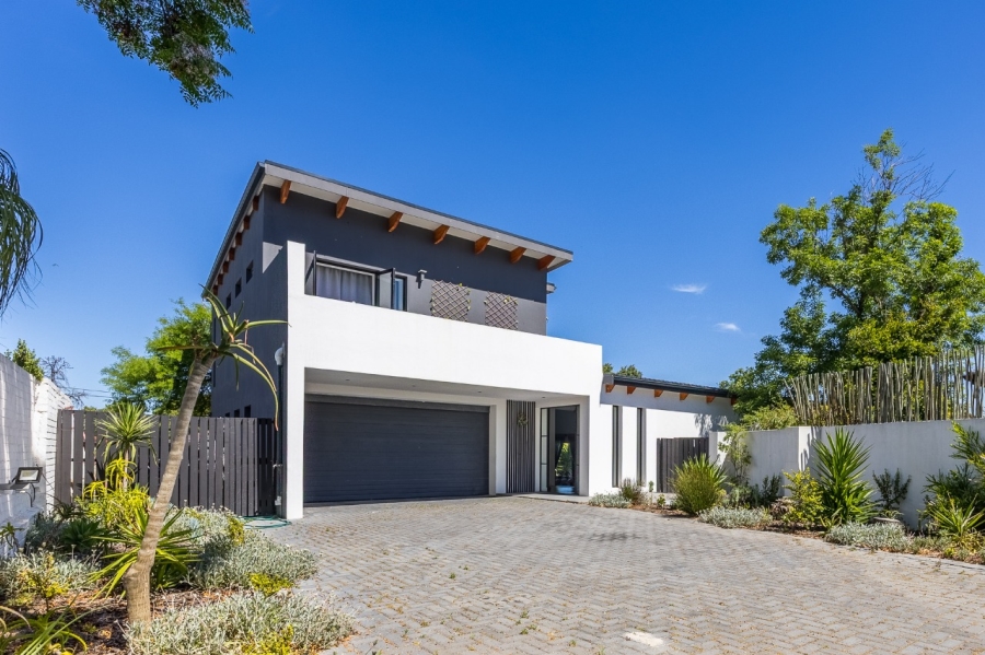 5 Bedroom Property for Sale in Elim Western Cape